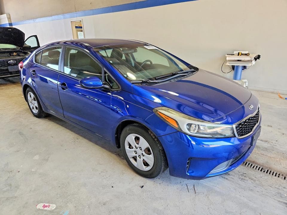 2018 KIA FORTE LX 4