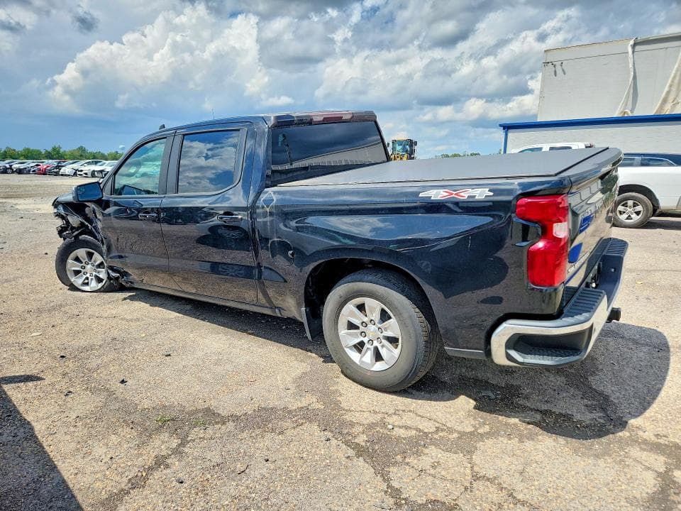 2021 CHEVROLET SILVERADO K1500 LT 2