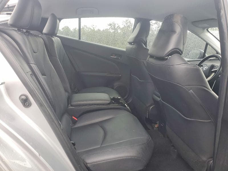 2018 TOYOTA PRIUS PRIME PREMIUM 10