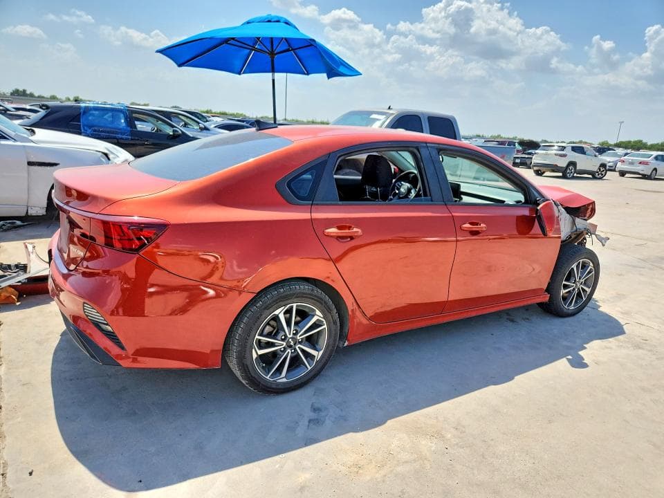 2023 KIA FORTE LXS 3