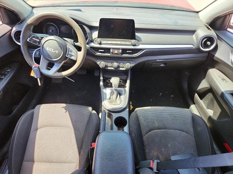 2023 KIA FORTE LXS 8