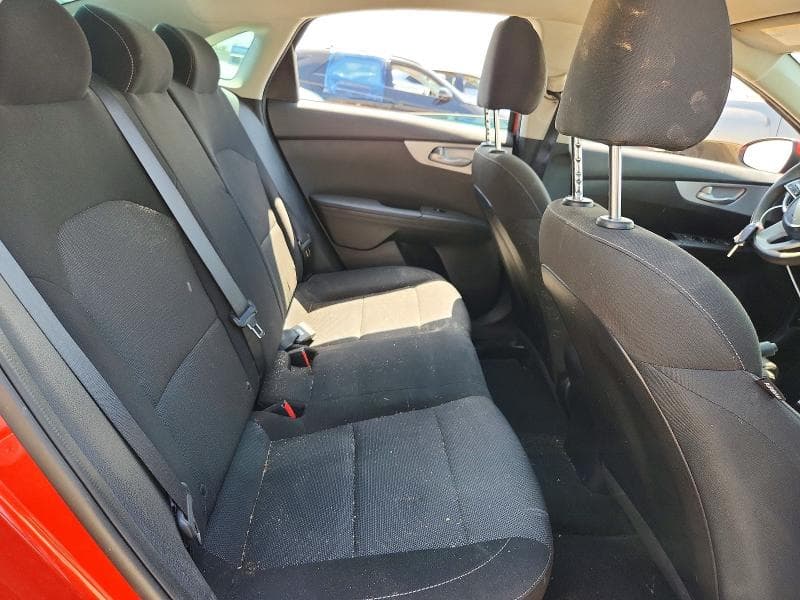 2023 KIA FORTE LXS 10