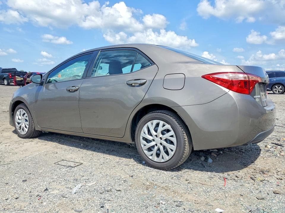 2017 TOYOTA COROLLA LE 2