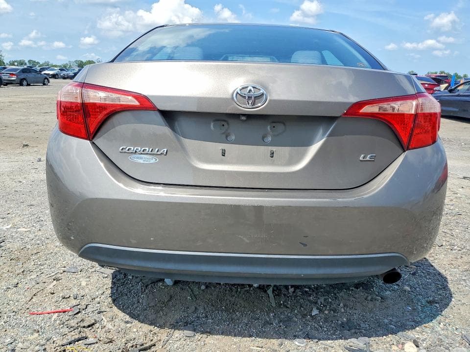 2017 TOYOTA COROLLA LE 6