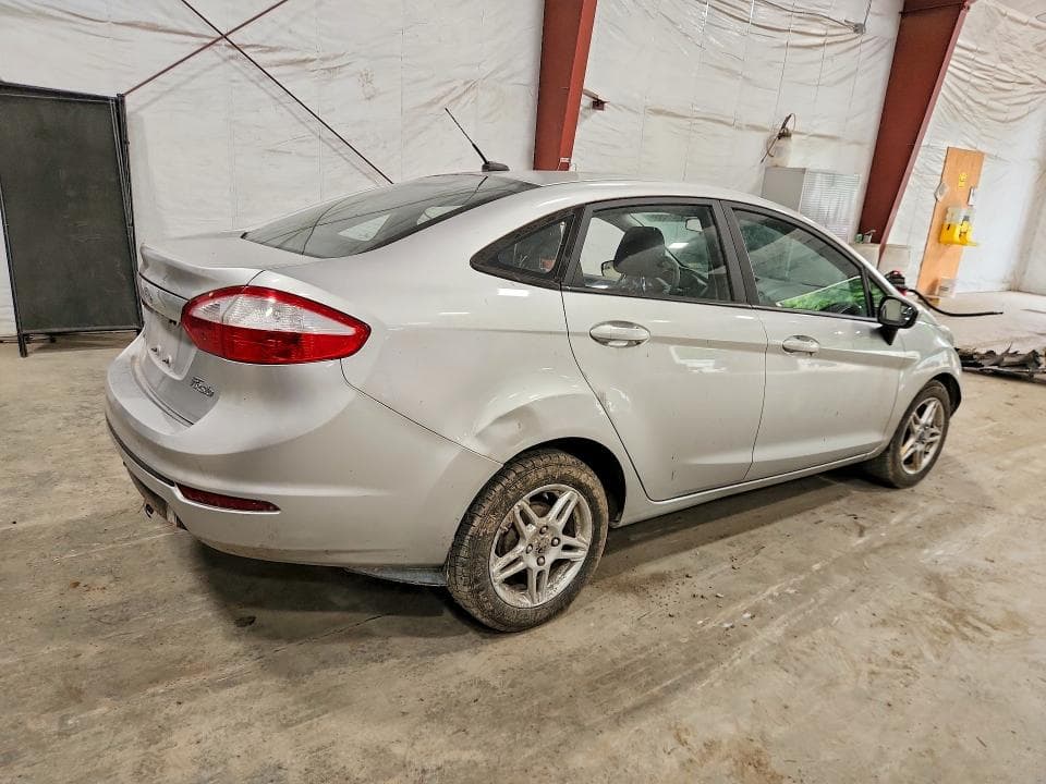 2017 FORD FIESTA SE SE 3
