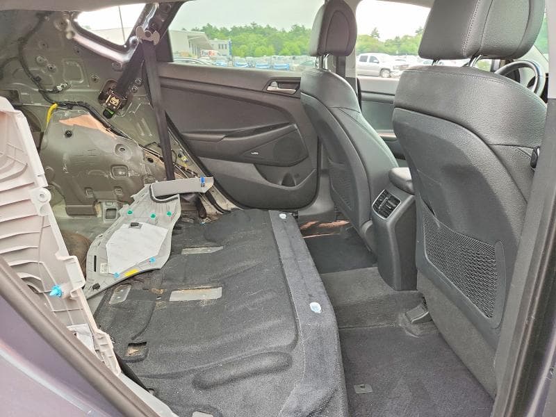 2018 HYUNDAI TUCSON SEL PLUS 10