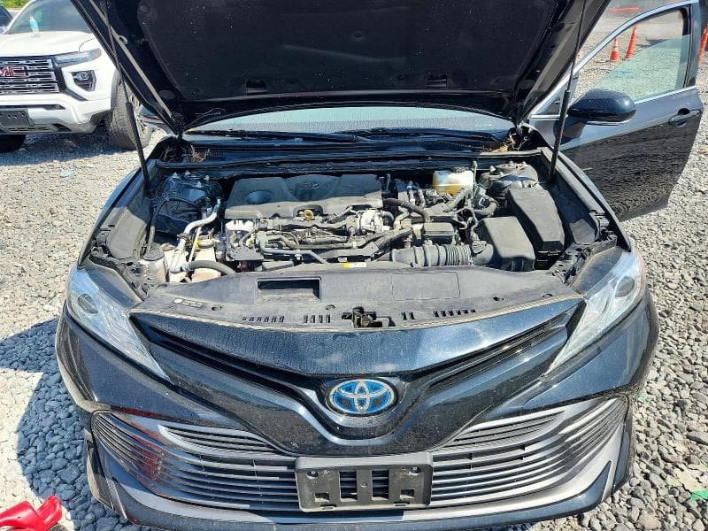 2020 TOYOTA CAMRY XLE XLE 11
