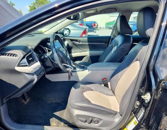 2020 TOYOTA CAMRY XLE XLE 7