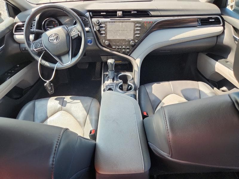 2020 TOYOTA CAMRY XLE XLE 8
