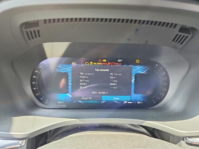 2022 VOLVO XC60 B5 MOMENTUM 9