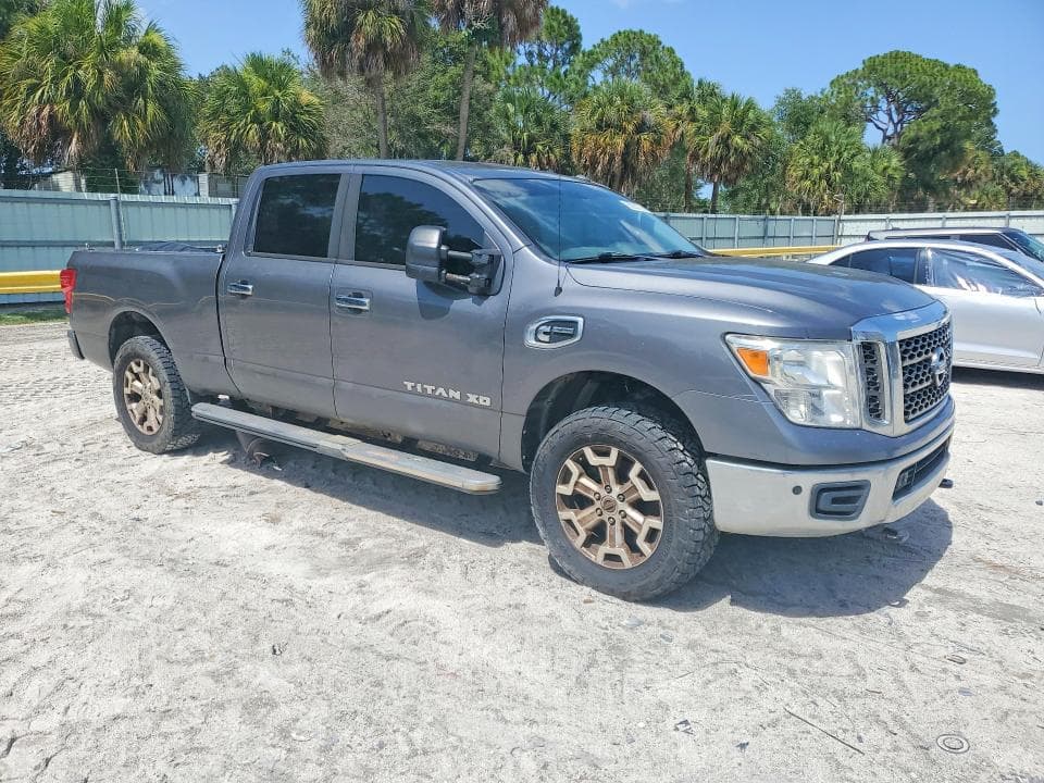 2018 NISSAN TITAN XD SV SV 4