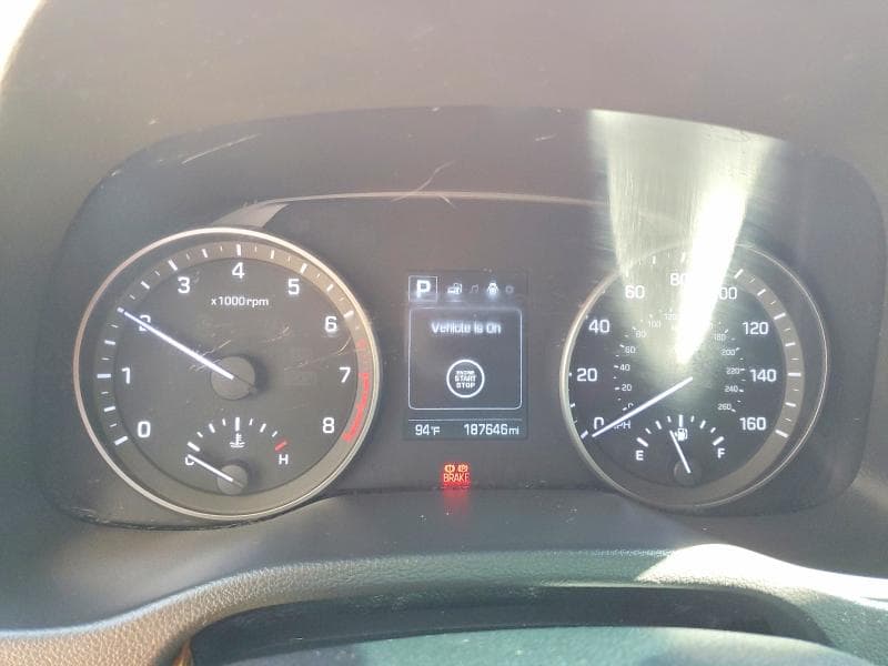2017 HYUNDAI ELANTRA LIMITED 9