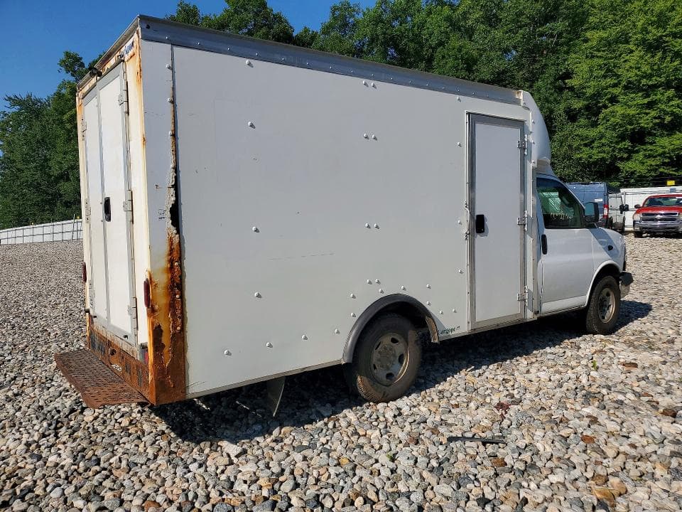 2020 CHEVROLET EXPRESS DELIVERY TRUCK 3