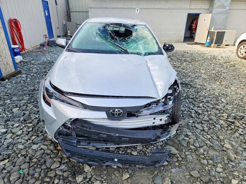 2026 TOYOTA COROLLA LE 5