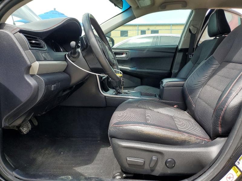 2017 TOYOTA CAMRY SE SE 7