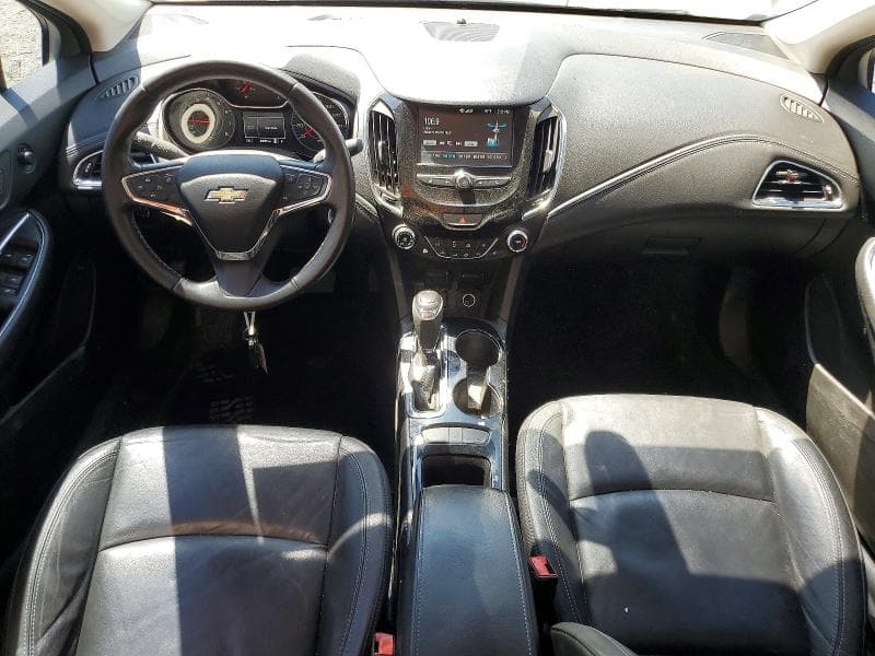 2017 CHEVROLET CRUZE PREMIER 8