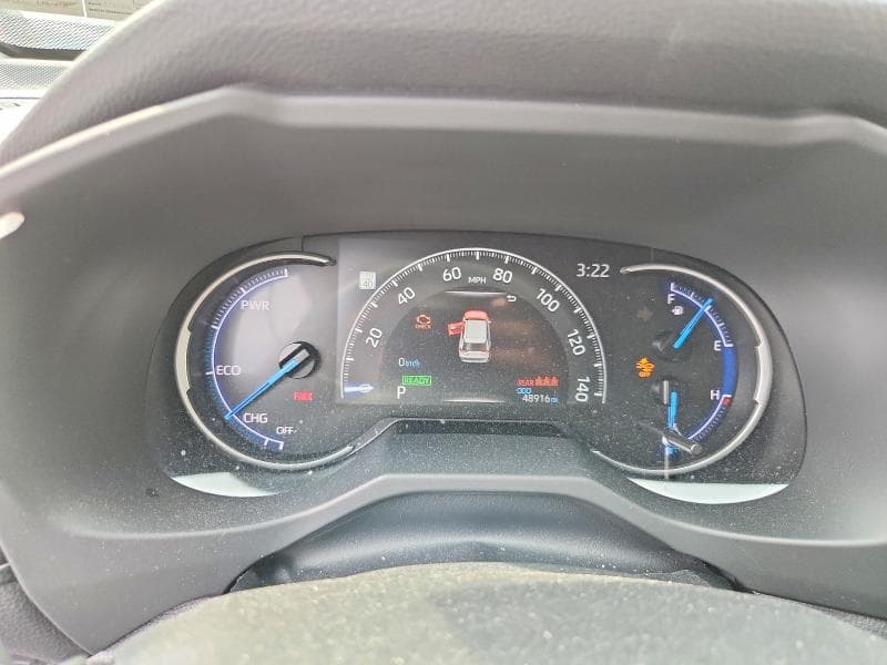2025 TOYOTA RAV4 HYBRID XLE 9