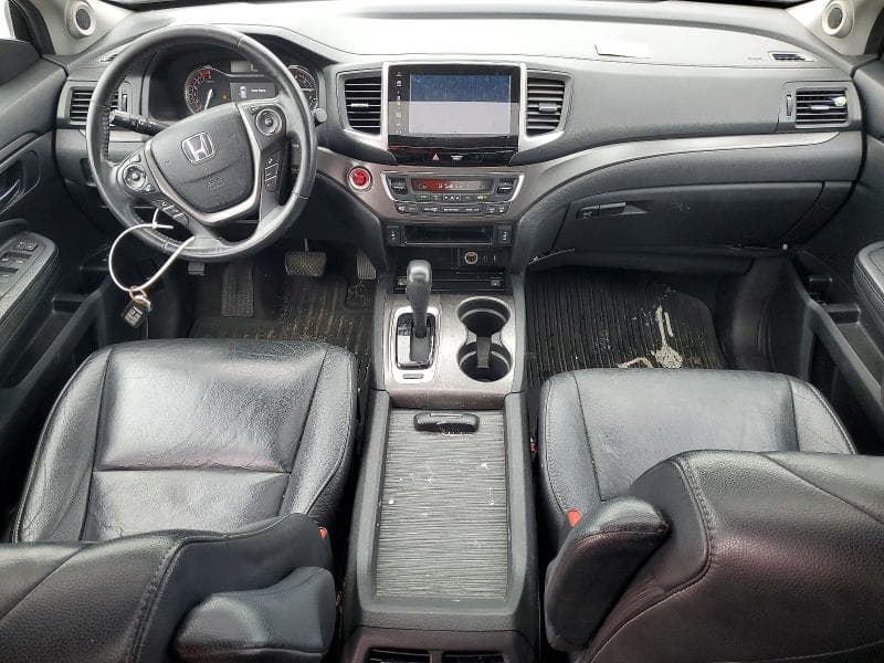 2017 HONDA PILOT EXL 8
