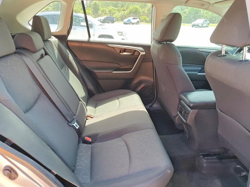 2024 TOYOTA RAV4 HYBRID XLE 11