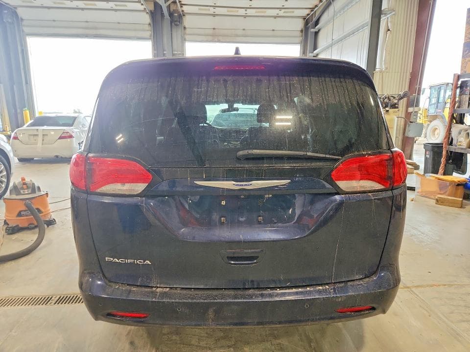2018 CHRYSLER PACIFICA LX 6