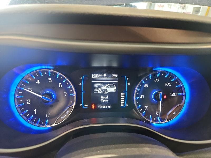 2018 CHRYSLER PACIFICA LX 9