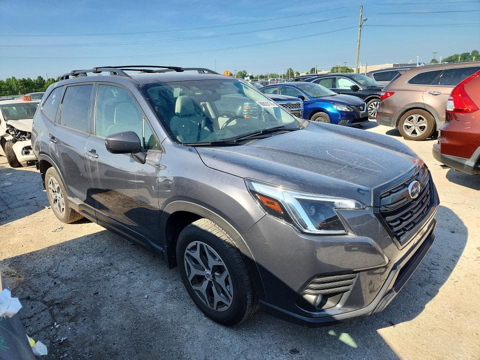 2023 SUBARU FORESTER PREMIUM 4