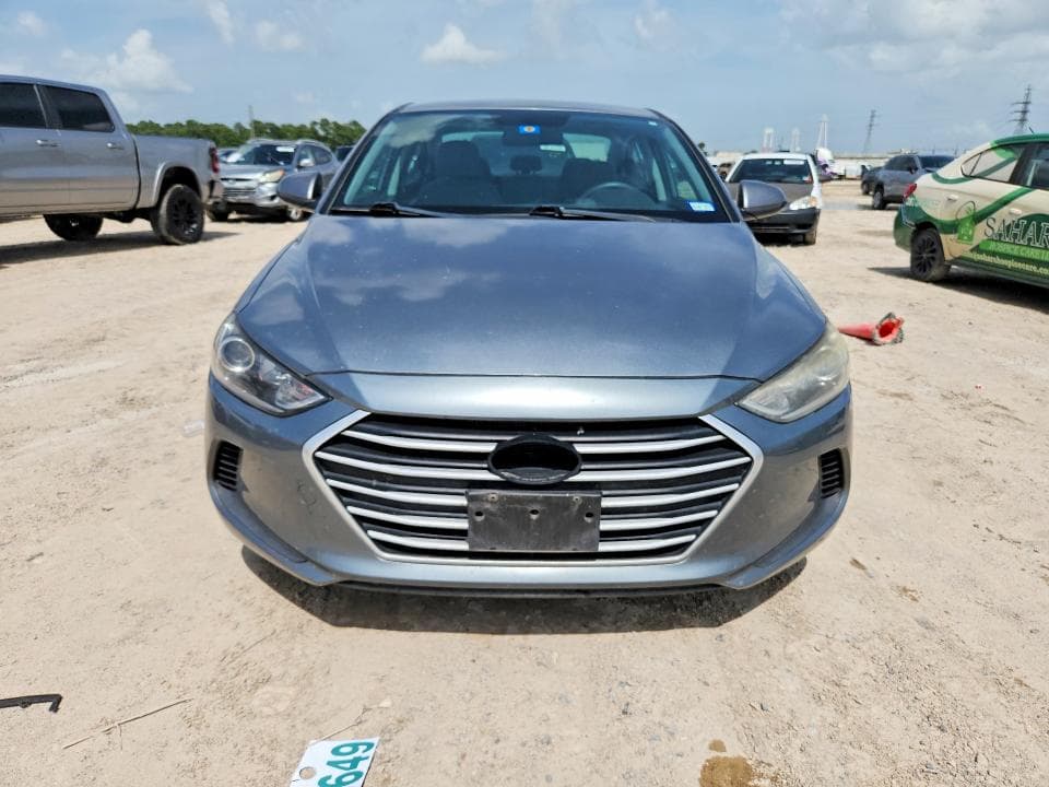 2017 HYUNDAI ELANTRA SE 5