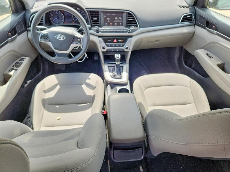 2017 HYUNDAI ELANTRA SE 8