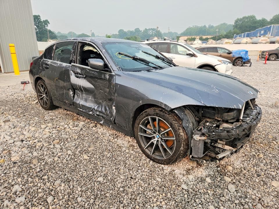 2019 BMW 330XI 4