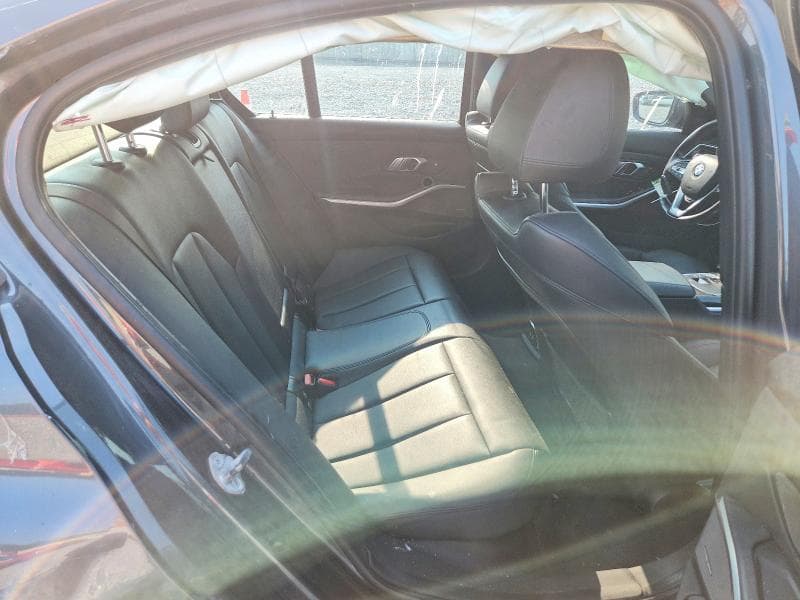 2019 BMW 330XI 10