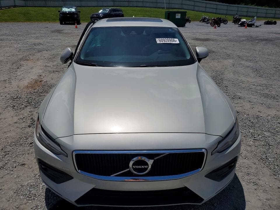 2021 VOLVO S60 T5 MOMENTUM T5 MOMENTUM 5