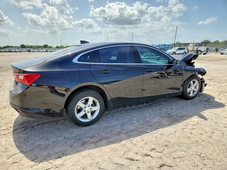 2024 CHEVROLET MALIBU LT 3