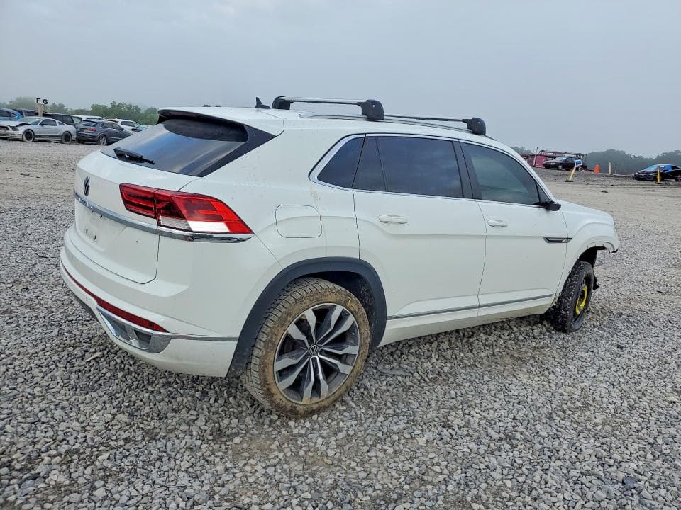 2021 VOLKSWAGEN ATLAS CROSS SPORT SEL R-LINE 3