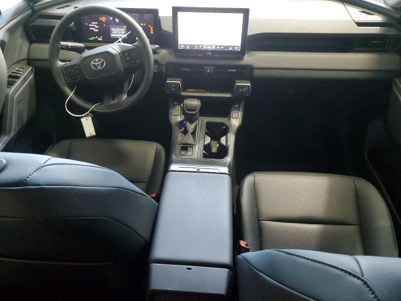 2026 TOYOTA RAV4 XLE PREMIUM 8