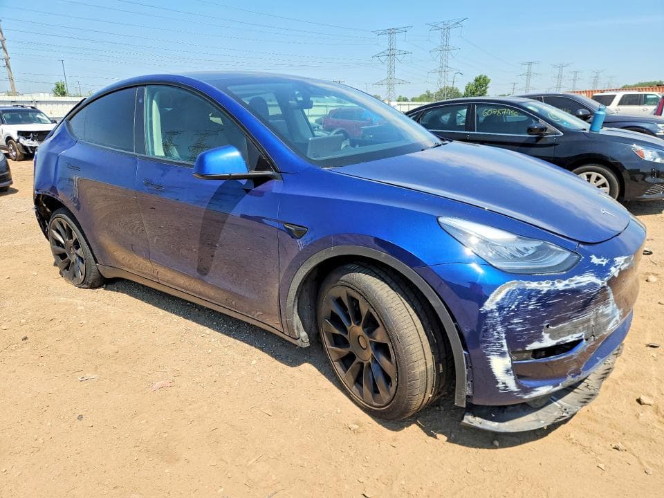 2021 TESLA MODEL Y 4