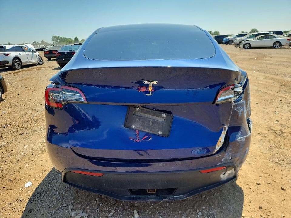 2021 TESLA MODEL Y 6