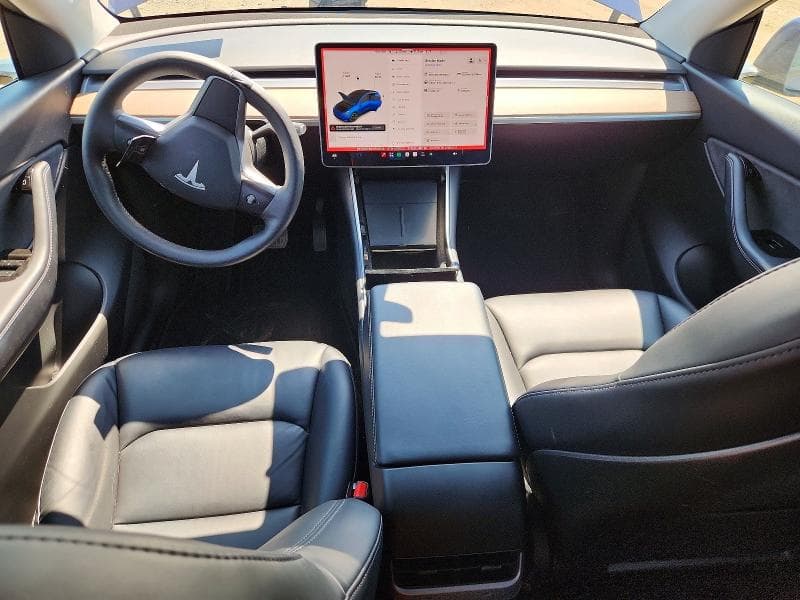 2021 TESLA MODEL Y 8
