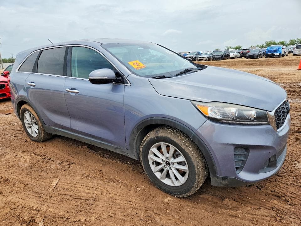 2020 KIA SORENTO S 4