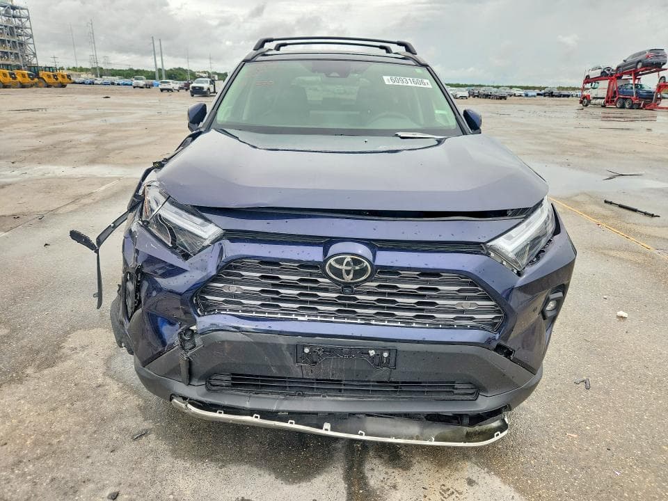 2025 TOYOTA RAV4 LIMITED LIMITED 5