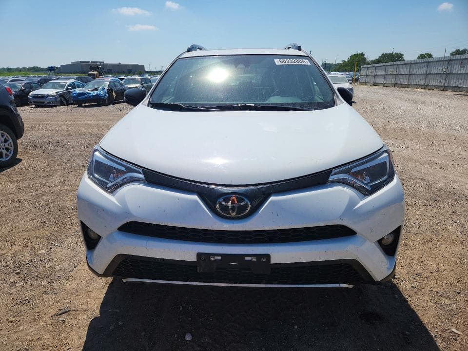 2018 TOYOTA RAV4 SE SE 5