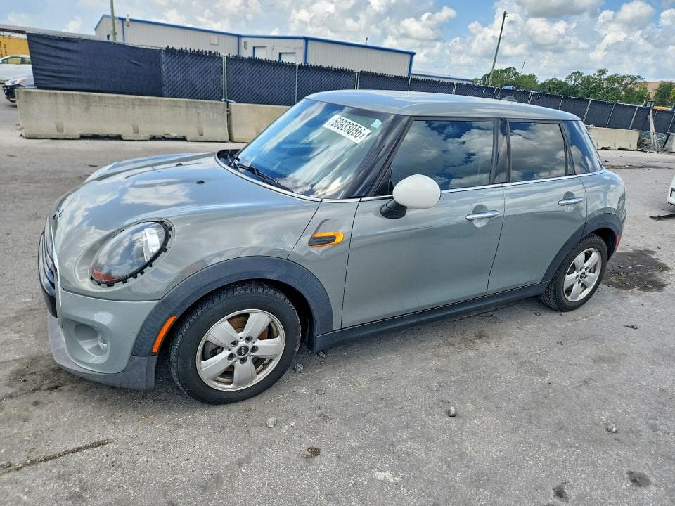 2019 MINI COOPER - 1