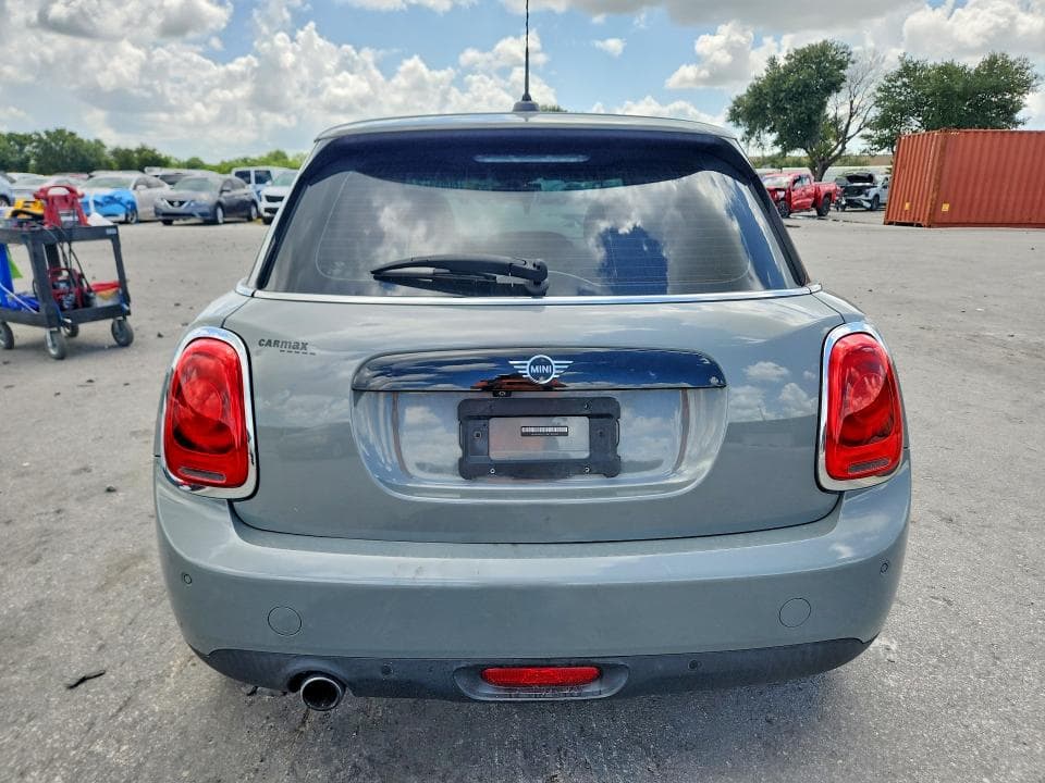 2019 MINI COOPER 6