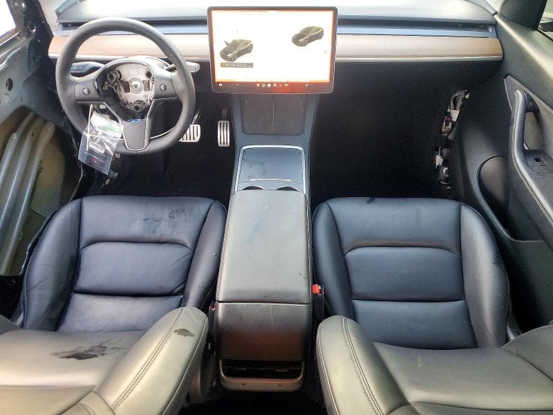 2021 TESLA MODEL Y 8
