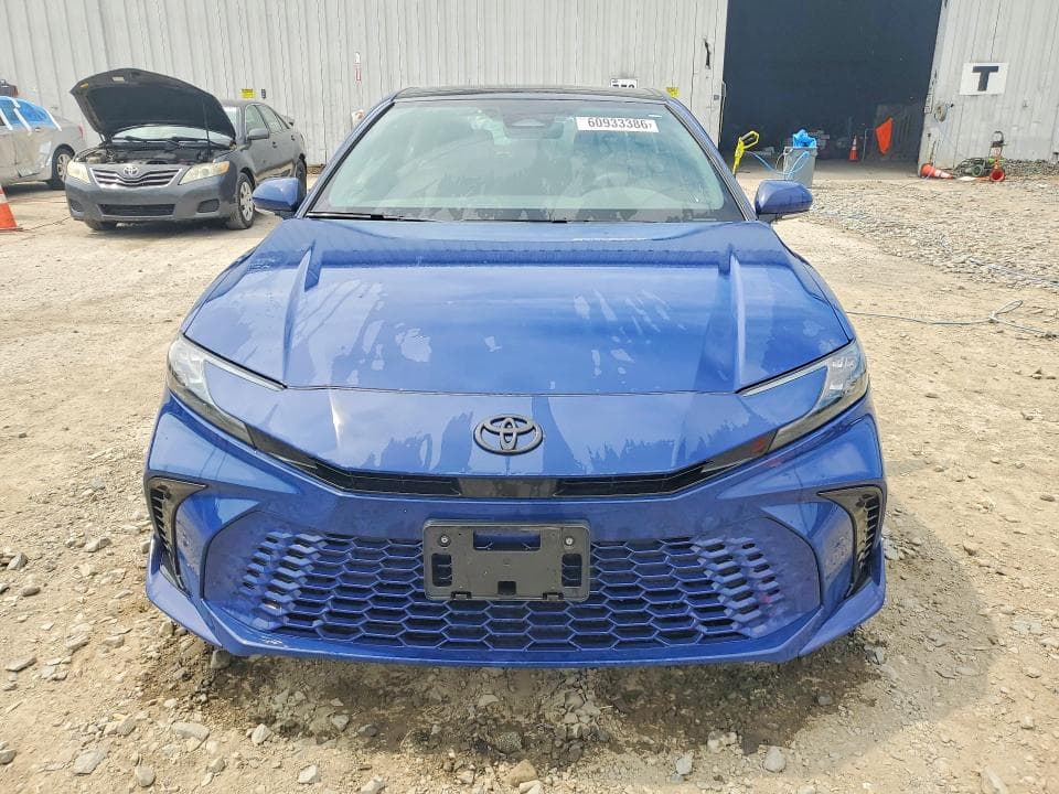 2025 TOYOTA CAMRY XSE 5