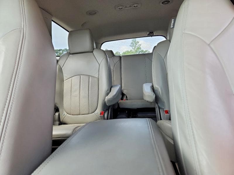 2017 BUICK ENCLAVE 10