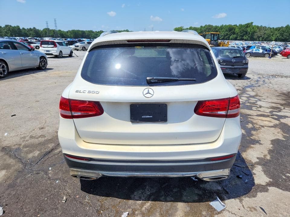 2017 MERCEDES-BENZ GLC 300 300 6