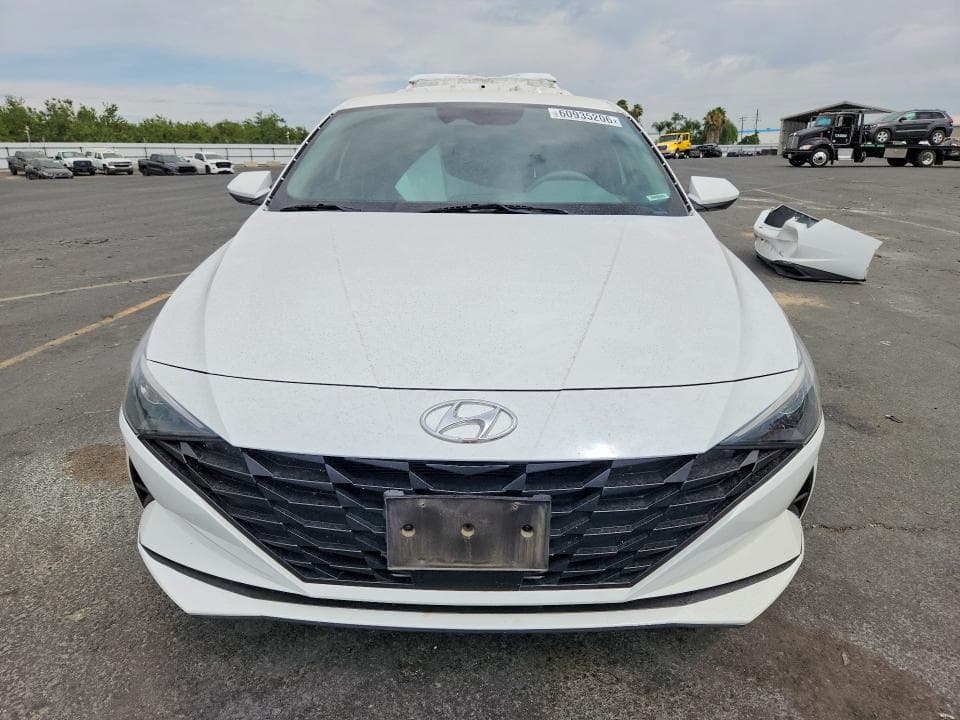 2023 HYUNDAI ELANTRA SEL 5