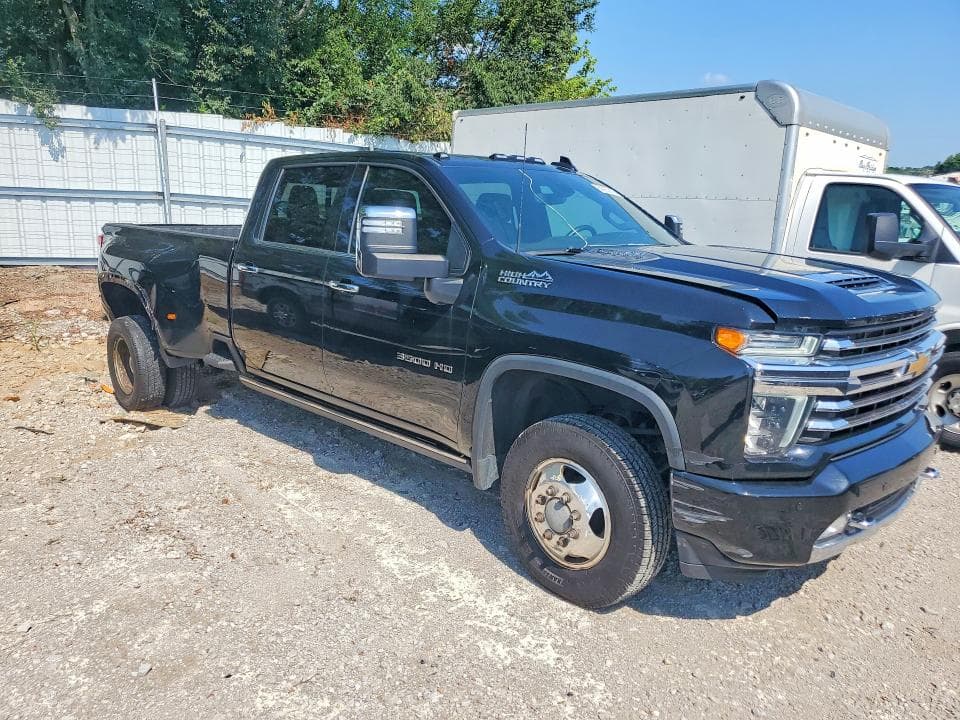 2023 CHEVROLET SILVERADO K3500 HIGH COUNTRY 4