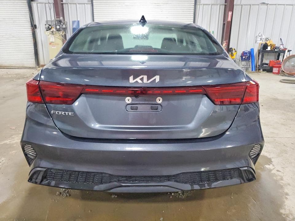 2023 KIA FORTE LXS 6