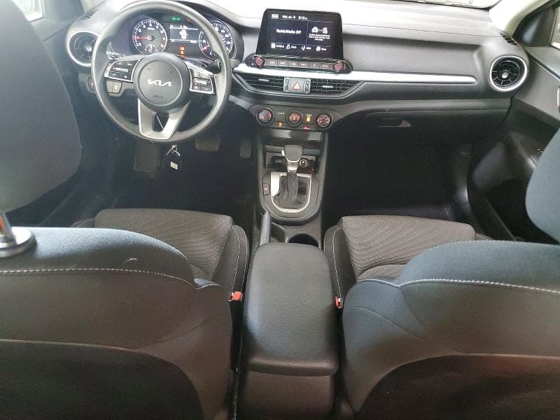2023 KIA FORTE LXS 8